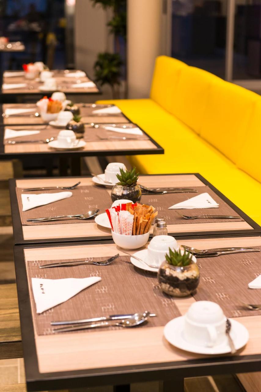 Onomo Hotel Дурбан Экстерьер фото