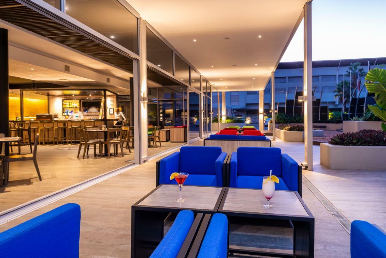 Onomo Hotel Дурбан Экстерьер фото